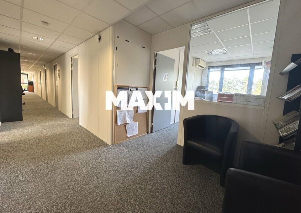 Bureaux fonctionnels avec parkings privatifs – Parc Tertiaire de Mirande