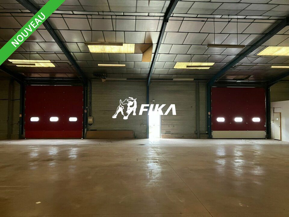 Vente local d''activites 1000 m² non divisibles
