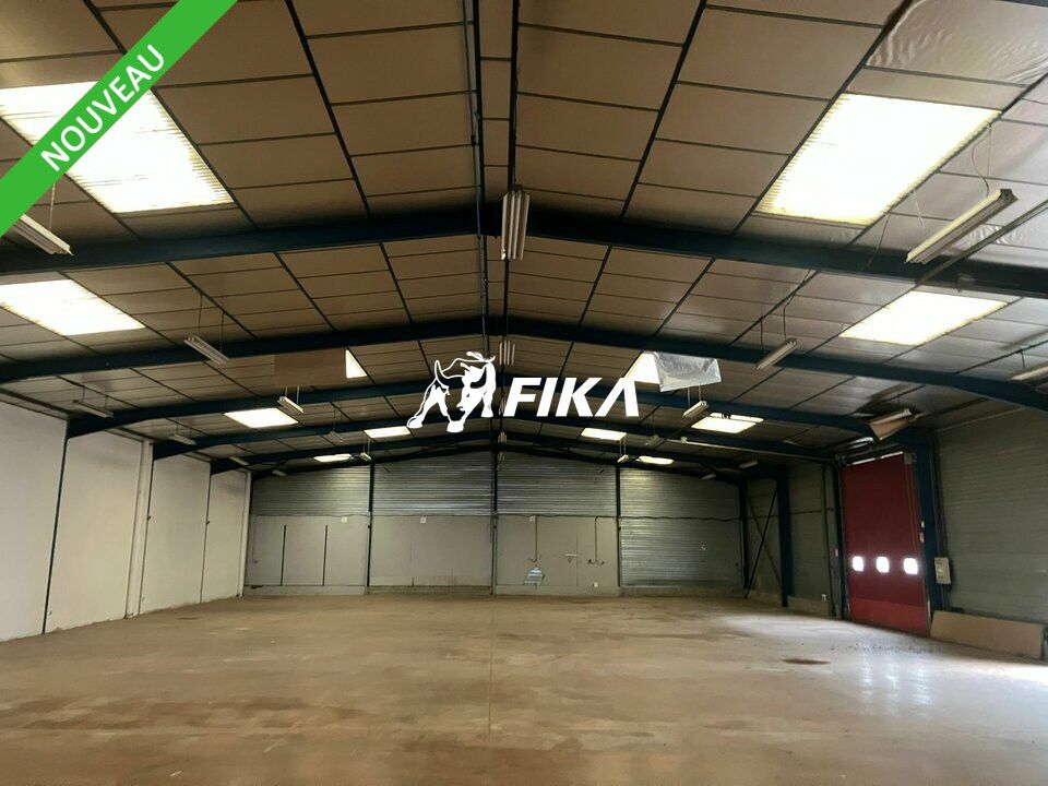 VEND BATIMENT D'ACTIVITÉ 1950 m² (31100)