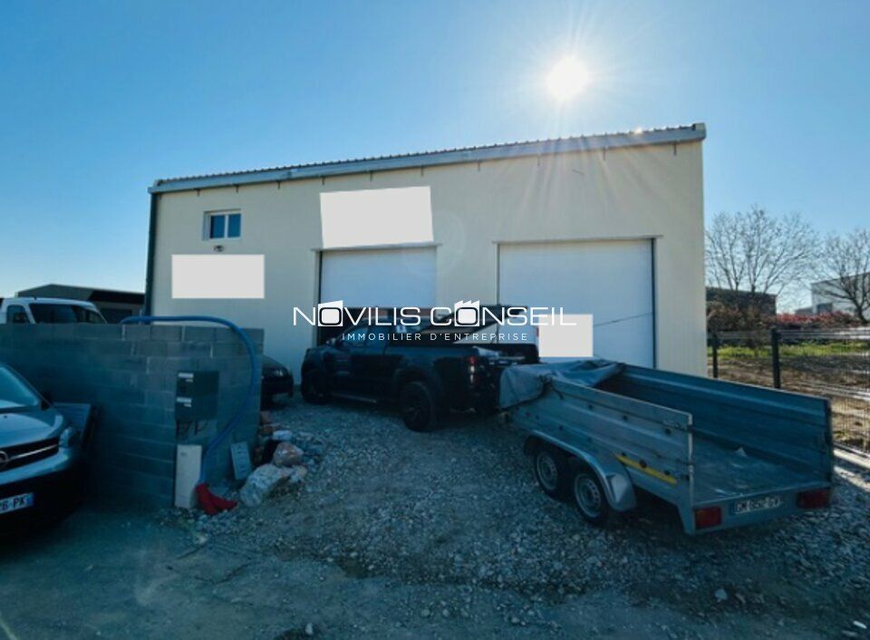 Location activité/entrepôt - 70 m²