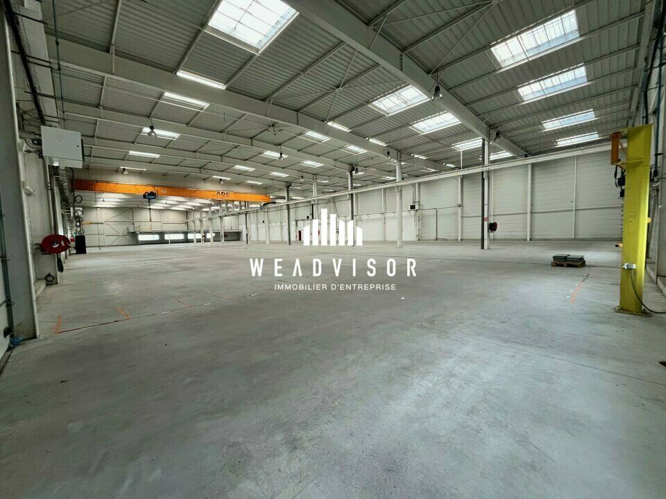 Location local d''activites 3532 m² non divisibles