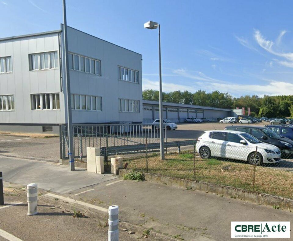Location local d''activites 642 m² non divisibles