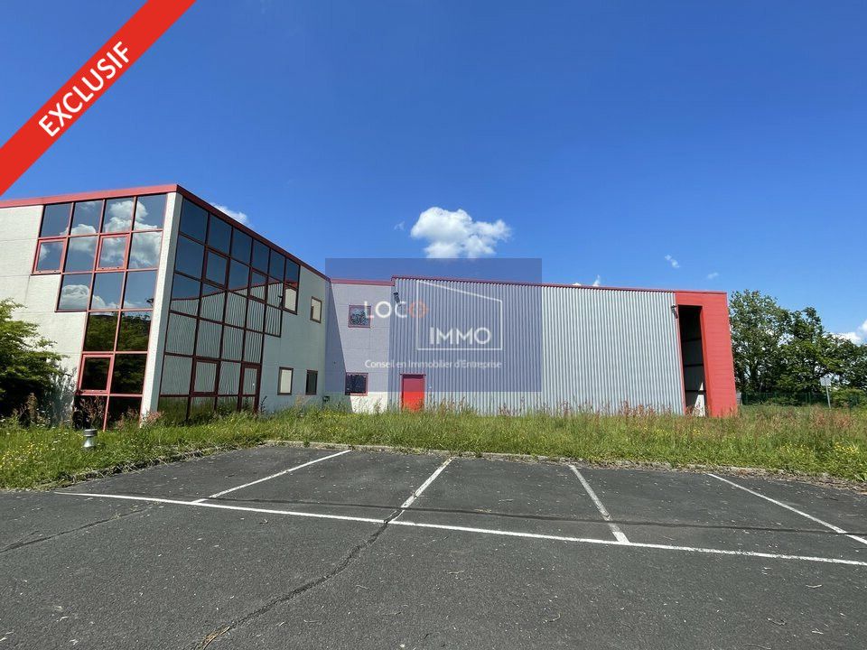 EXCLUSIVITÉ – BÂTIMENT AVEC VISIBILITÉ N89 - BEYCHAC-ET-CAILLAU (33)