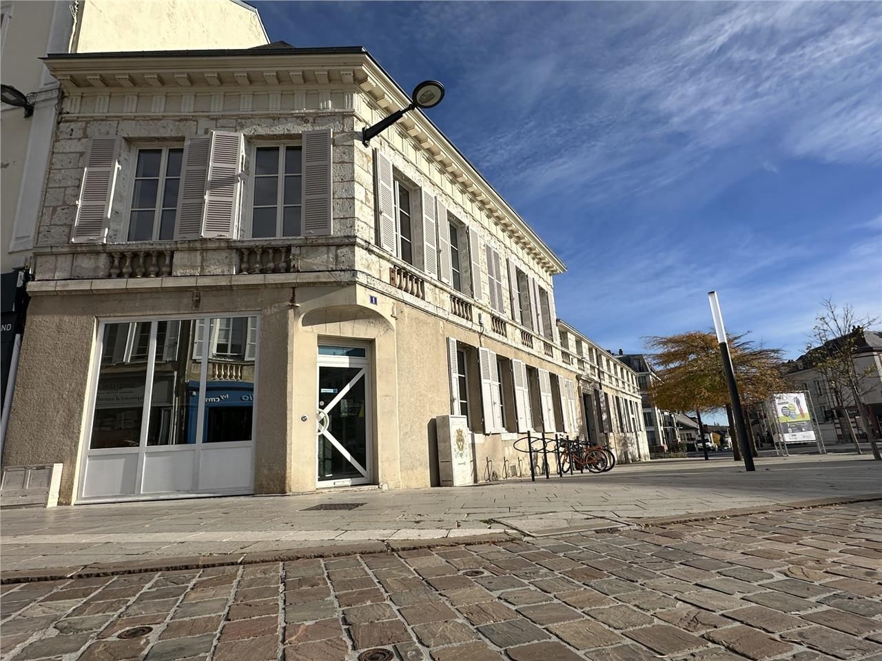 Vente bureaux 359 m² à Chartres