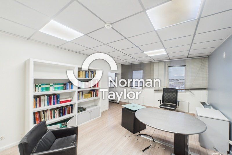 Vente bureaux 340 m² non divisibles