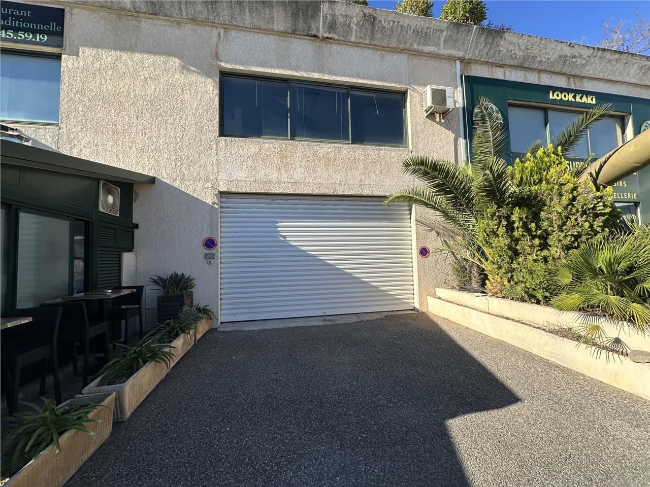 Location local 160 m² à Puget-sur-Argens