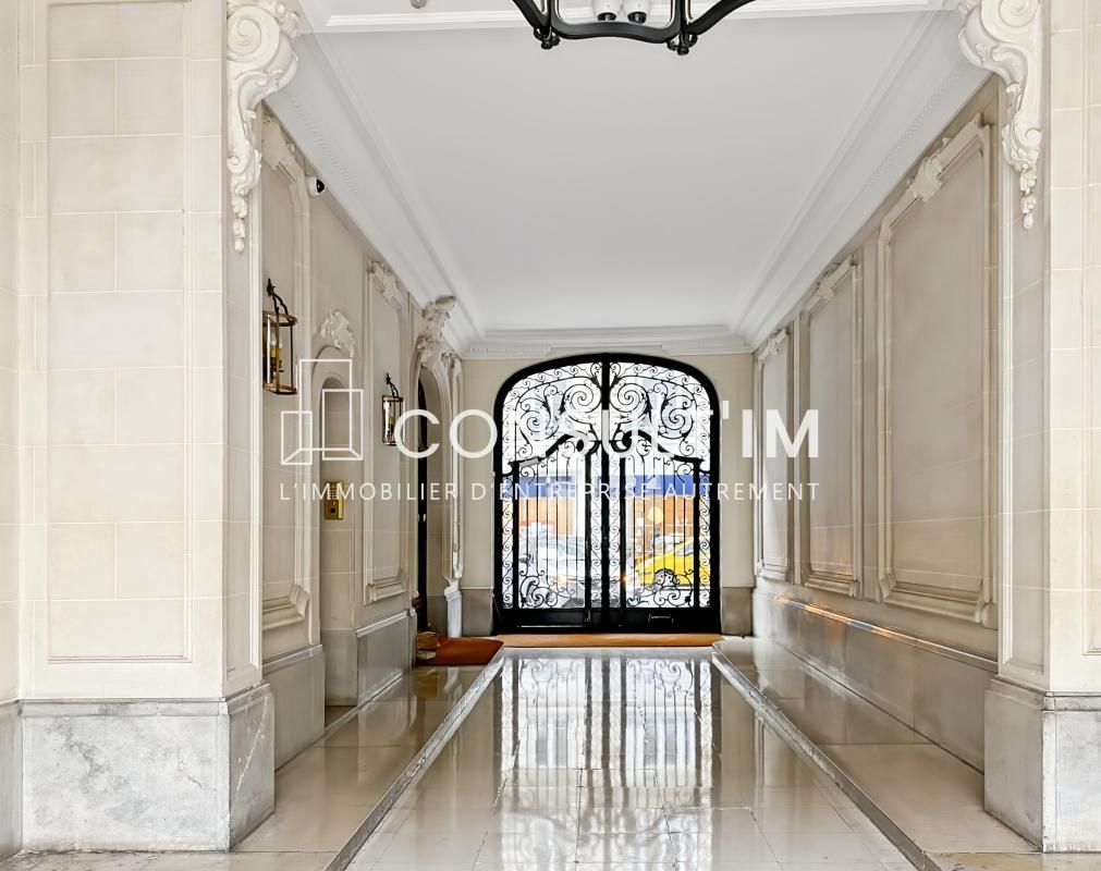 Location bureaux 82 m² non divisibles