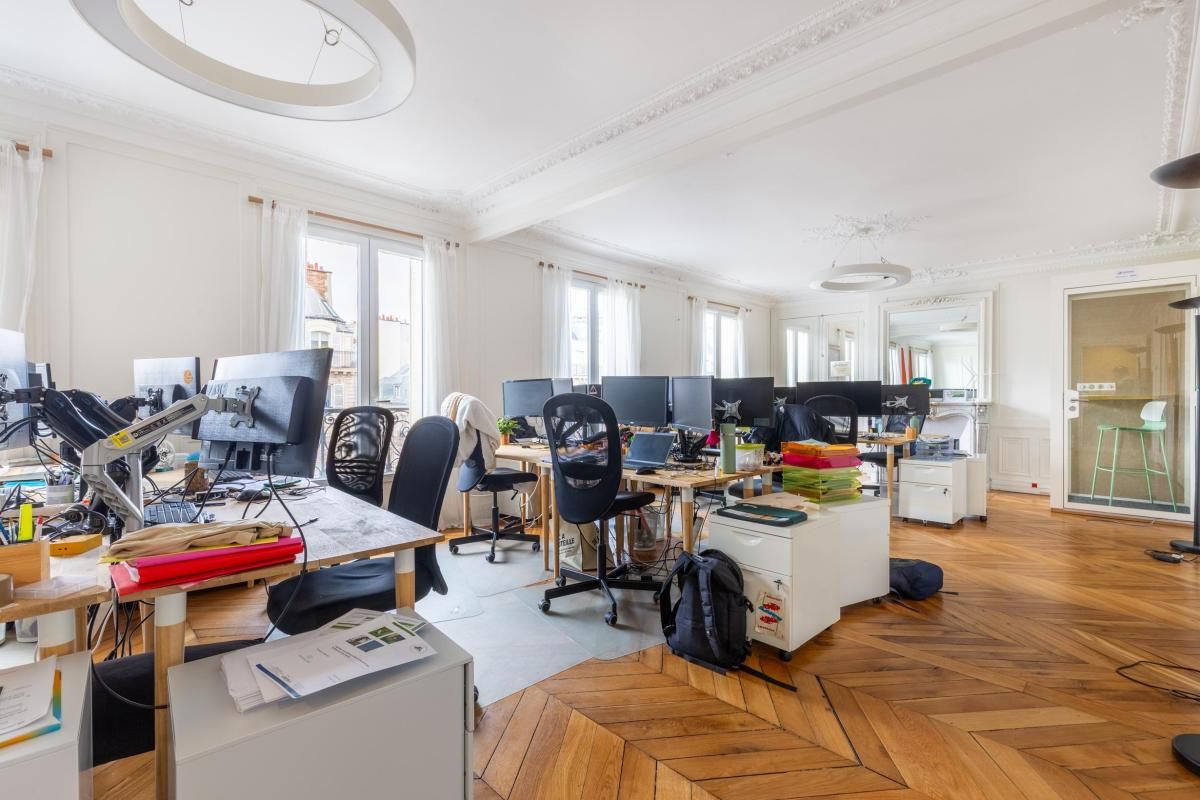 Location bureaux 210 m² non divisibles