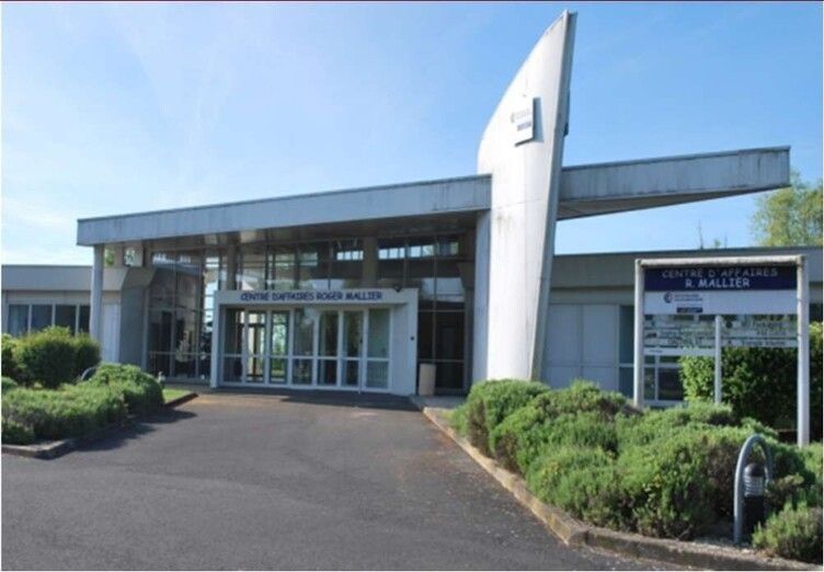 Vente bureaux 1111 m² non divisibles