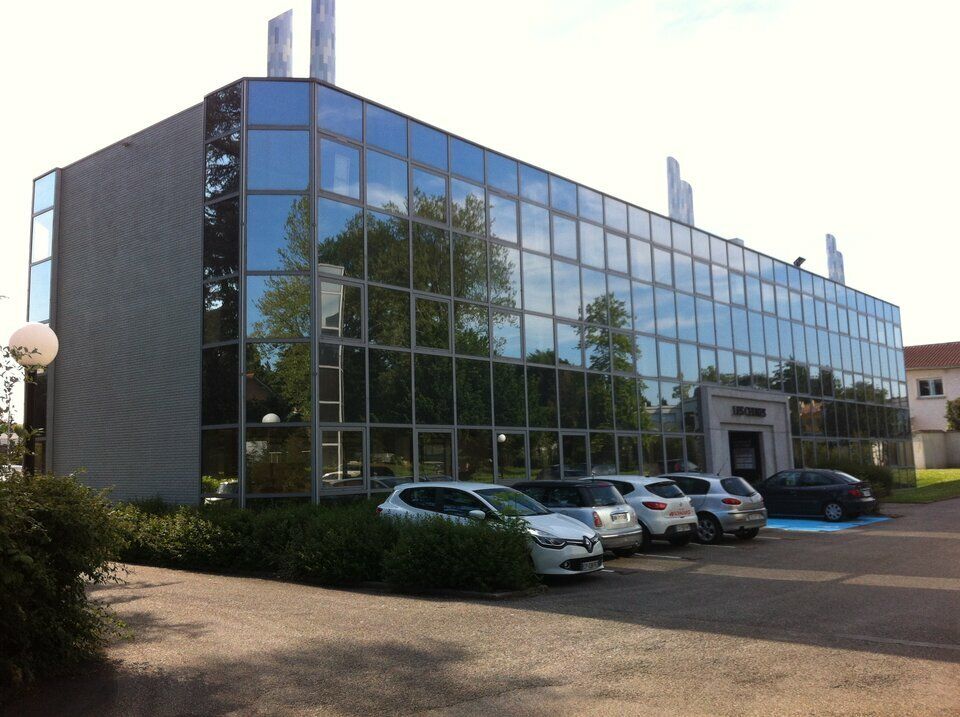 Location bureaux 210 m² non divisibles
