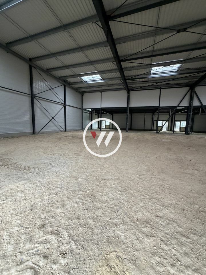 Vente entrepot 883 m² non divisibles