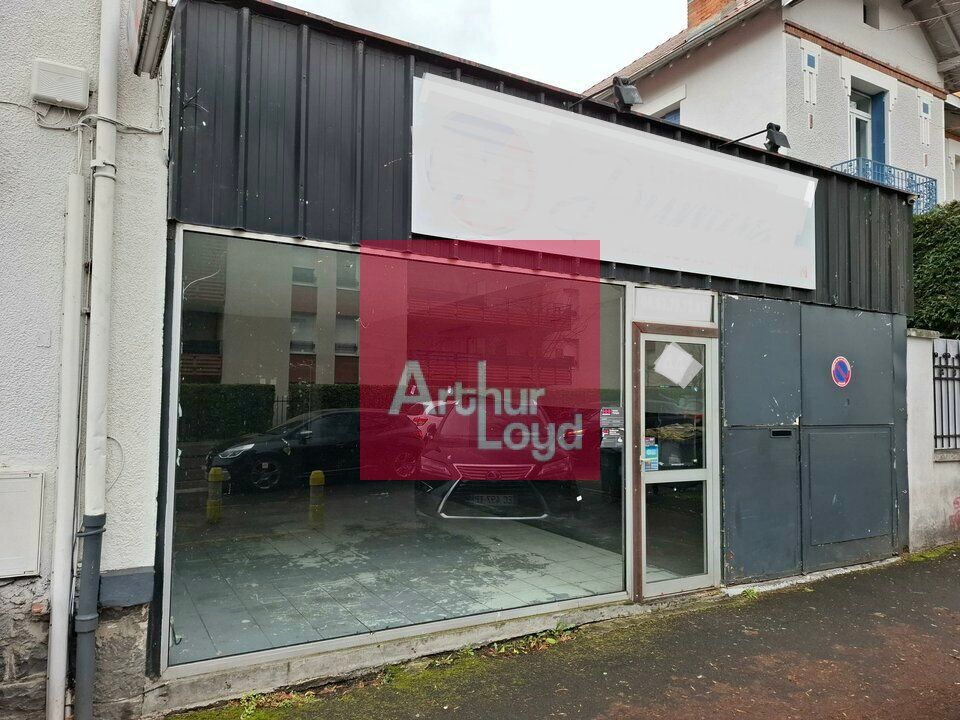 Vente local commercial 100 m² non divisibles