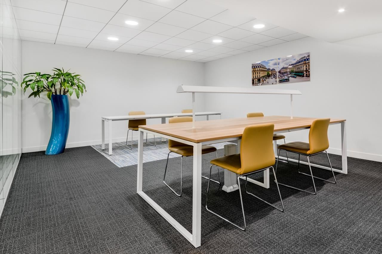 Regus_Opera_602_Paris_France_Coworking