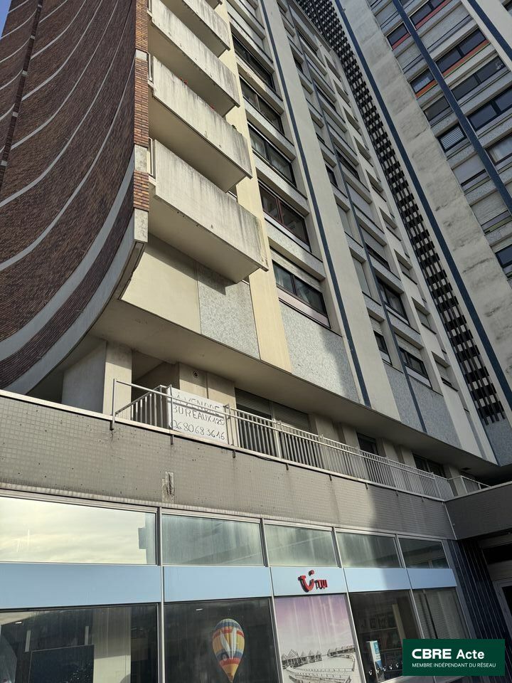 Vente bureaux 104 m² non divisibles