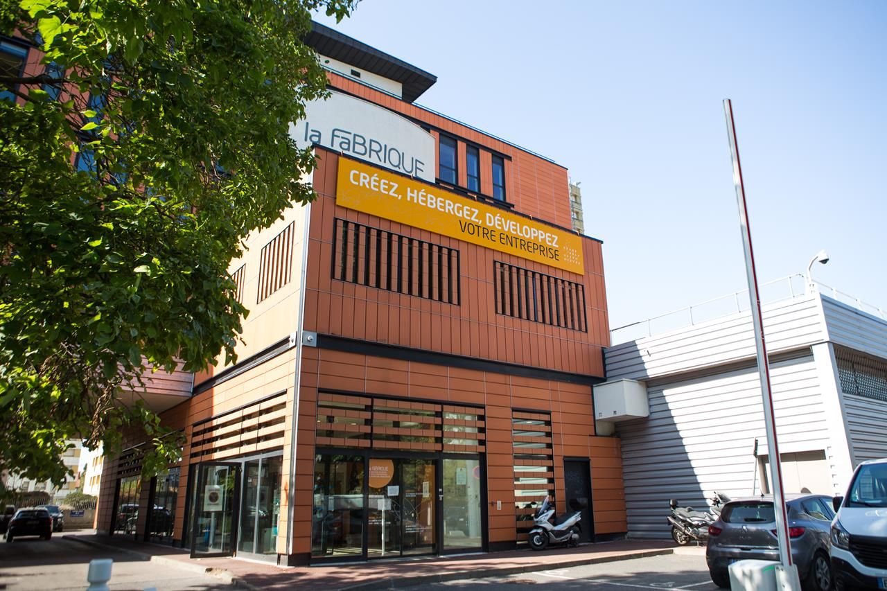 Façade de la Fabrique