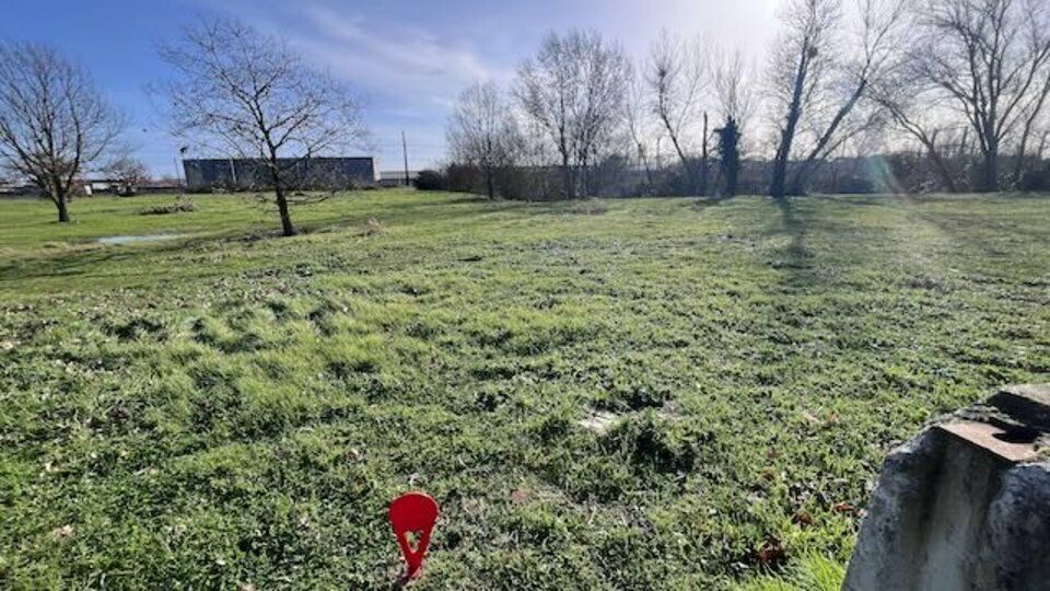 TERRAINS INDUSTRIELS A VENDRE A MURET - LOTS 9-10-11