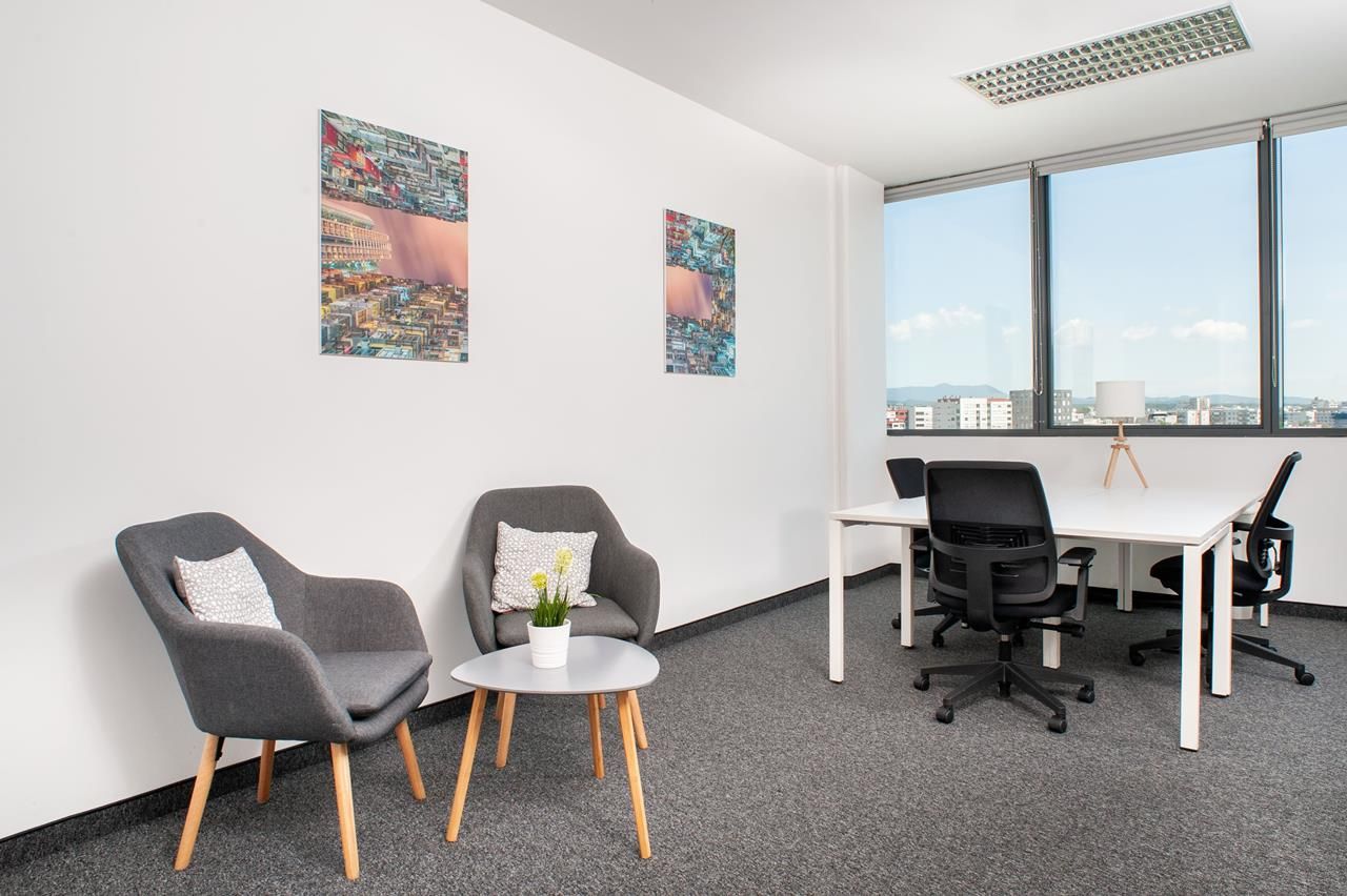 Regus ZAGREB, City centre 1767 ZAGREB Croatia Office - Grand Centre Zagreb