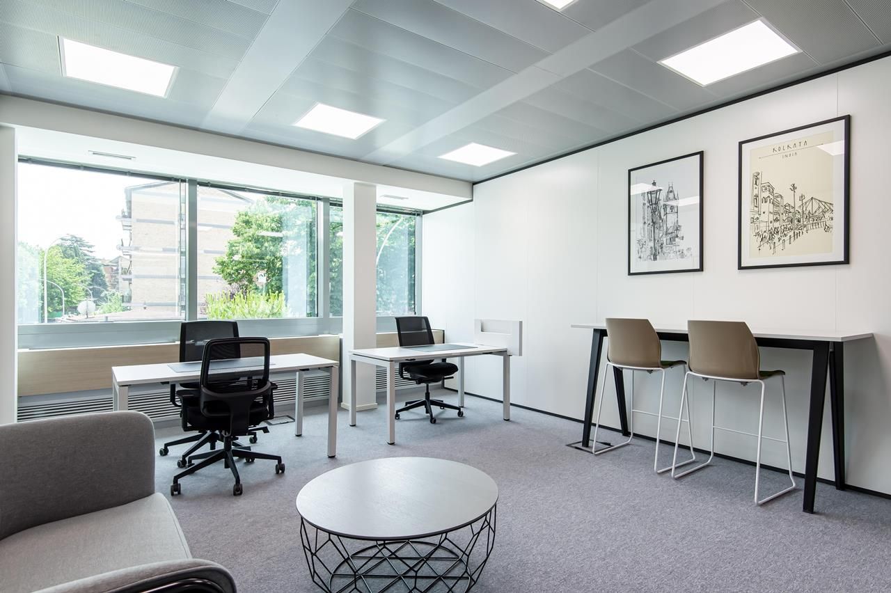 Regus EUR Woliba 5852 Rome Italy Large Office 2