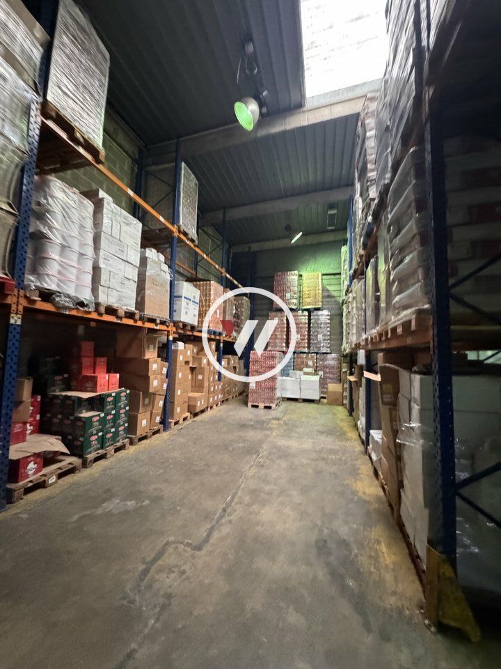 Vente local d''activites 3244 m² non divisibles