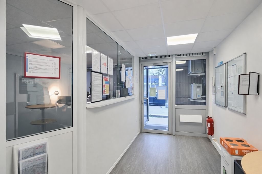 Location bureaux 97 m² non divisibles