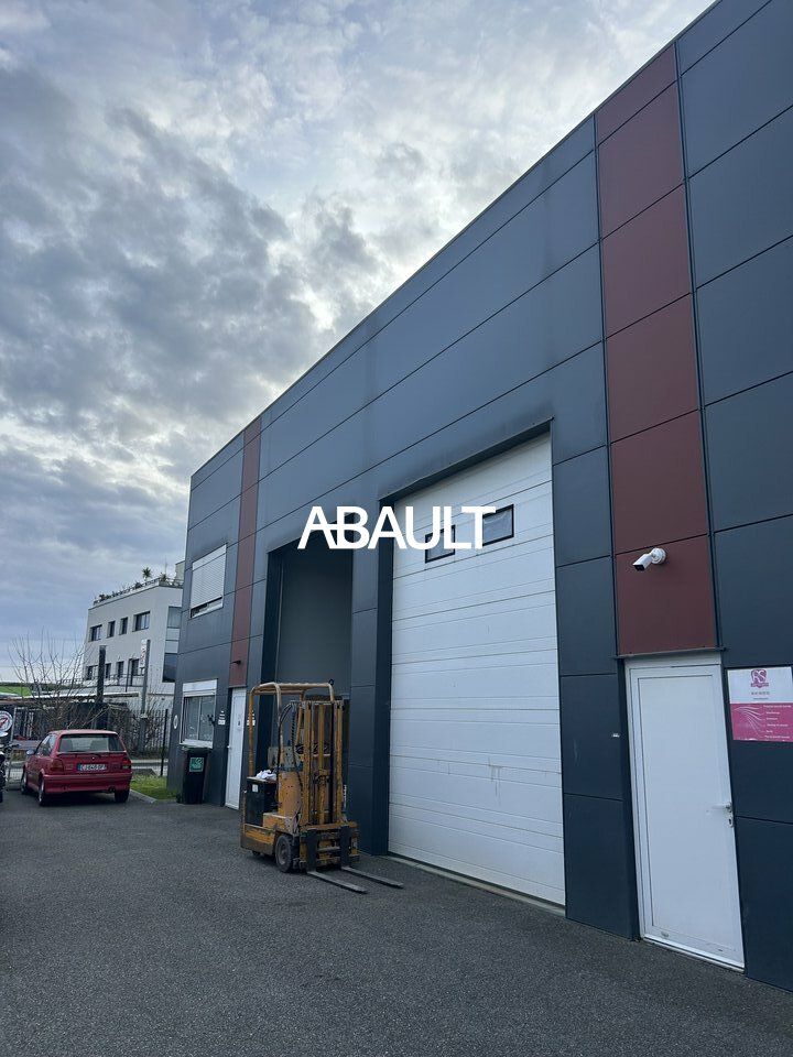 Location local d''activites 510 m² non divisibles