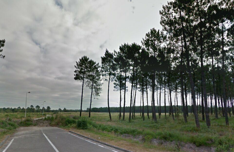 Vente local d''activites 4000 m² non divisibles