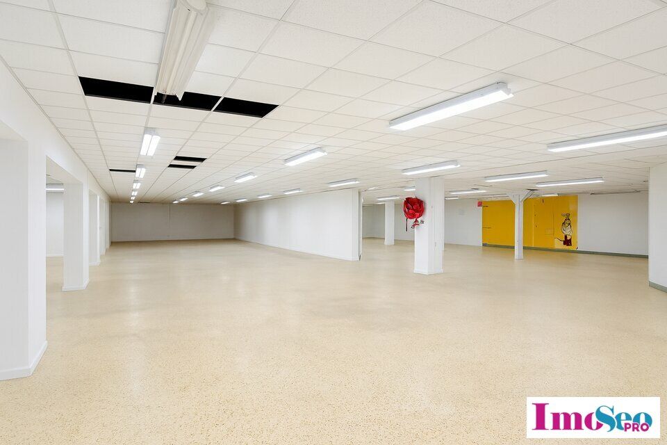 Local commercial à vendre BEGLES