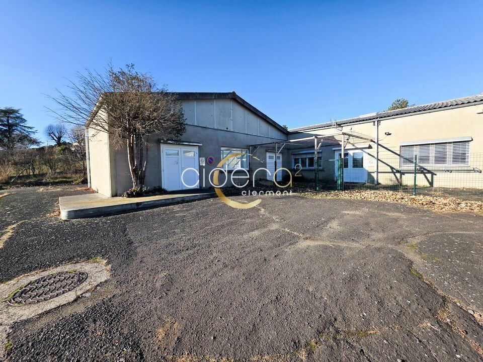 Vente local d''activites 1240 m² non divisibles