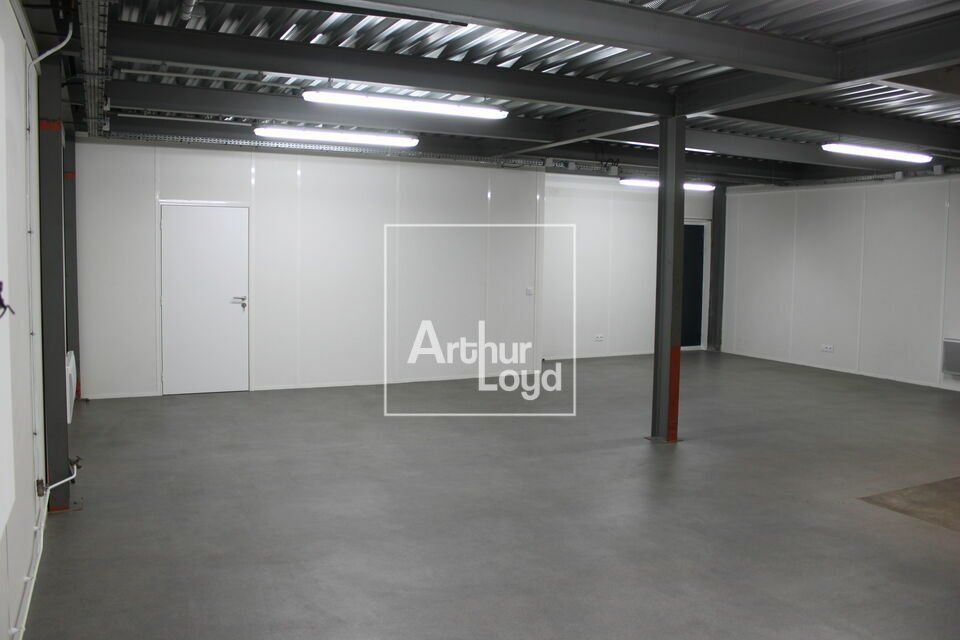 MORSANG SUR ORGE ENTREPOT A VENDRE