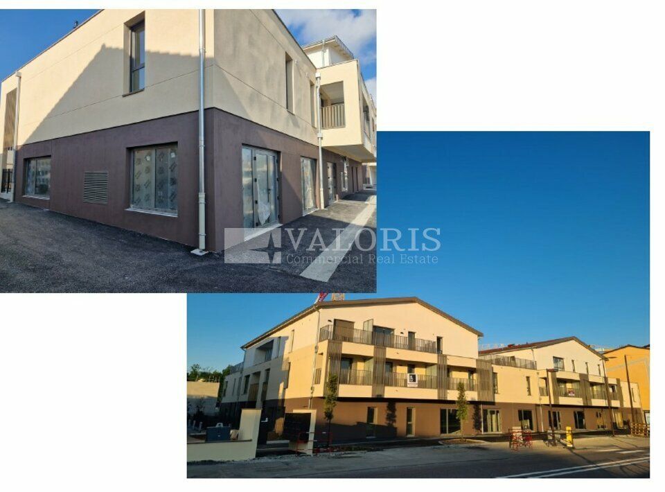 Valoris Real Estate vous propose un local commercial de 252m² en rdc situé en bordure de la N306, qui bénéficie d'une visibilité et d'un flux optimal pour le bon développement de la future activité.