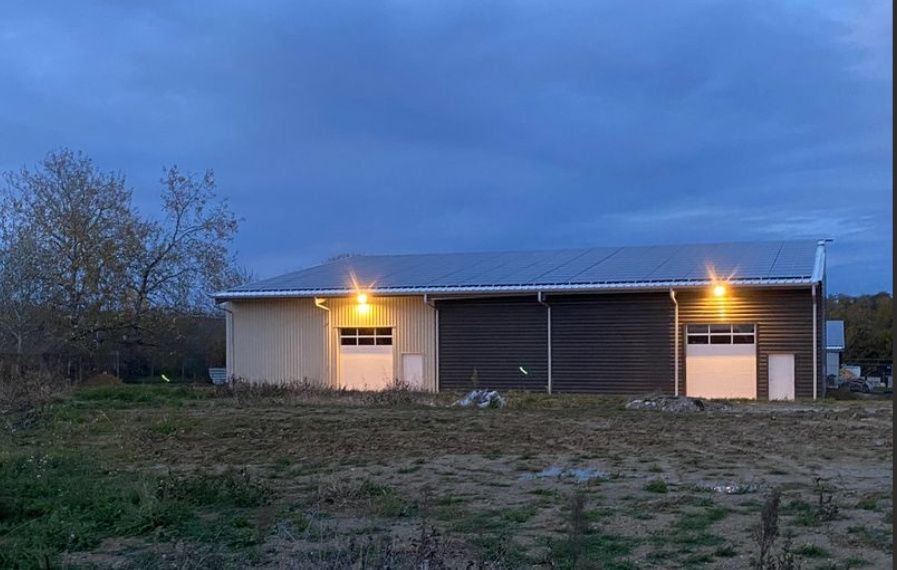 Location local 610 m² à Garidech