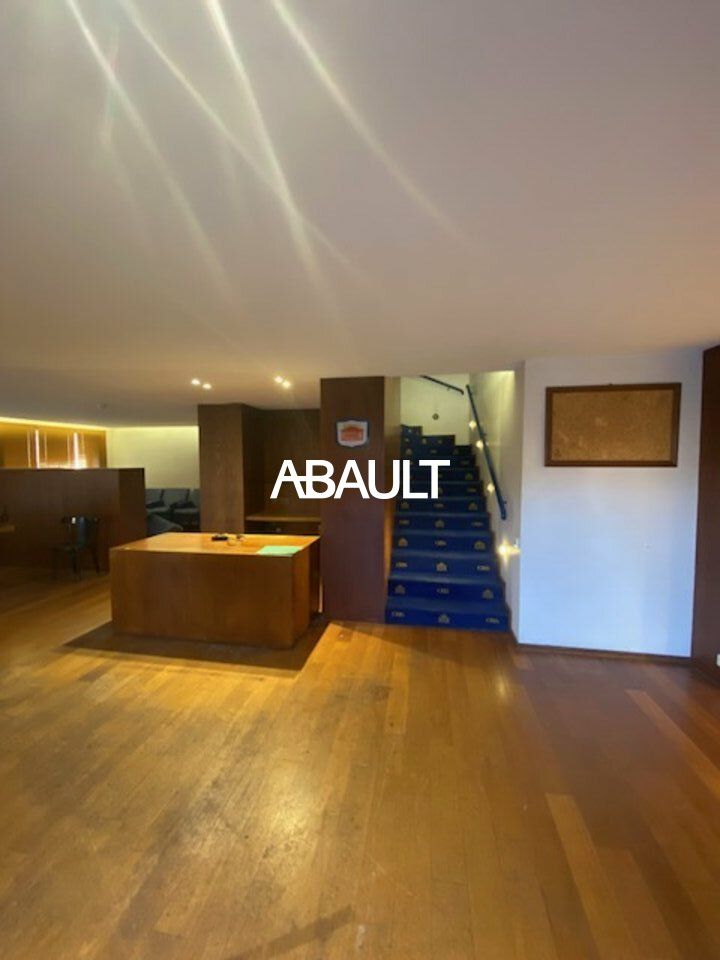 À VENDRE – BUREAUX / LOCAUX PROFESSIONNELS  / LOCAUX COMMERCIAUX – TOULOUSE