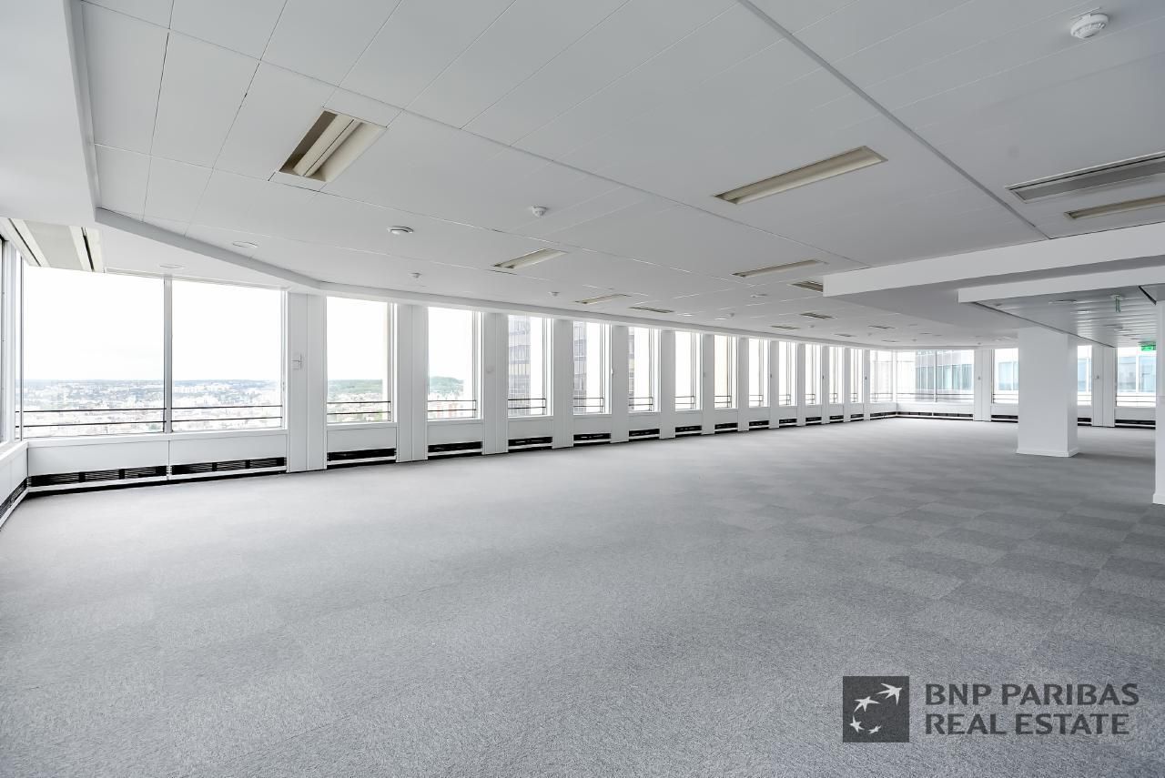 4301 m² pour ce bureaux en location à Puteaux
