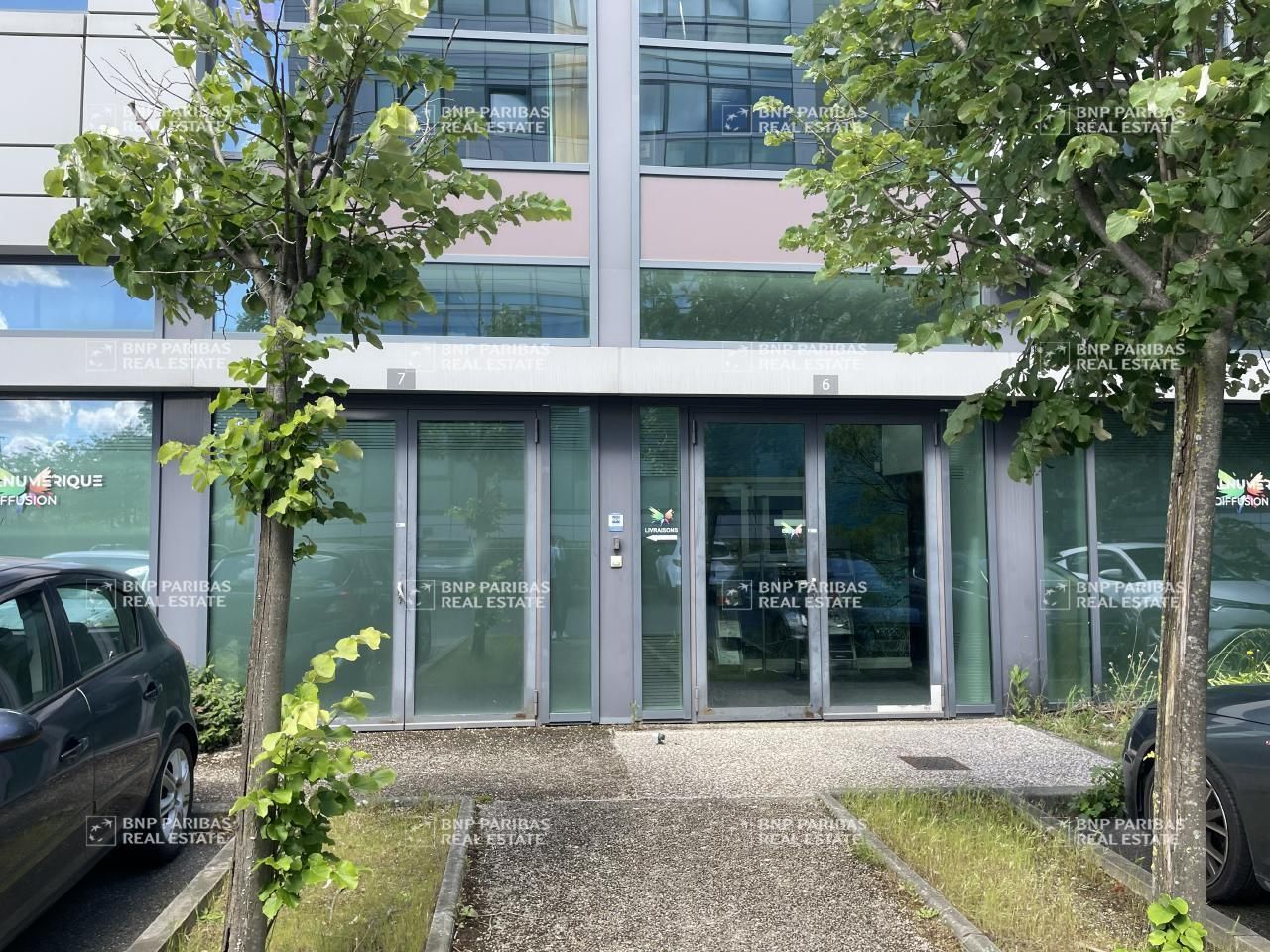 808 m² pour ce mixtes en location à Toulouse