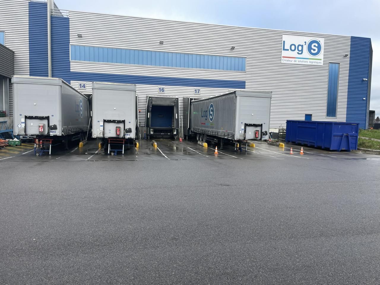 25480 m² pour cetentrepôts classe a en location à Maubeuge