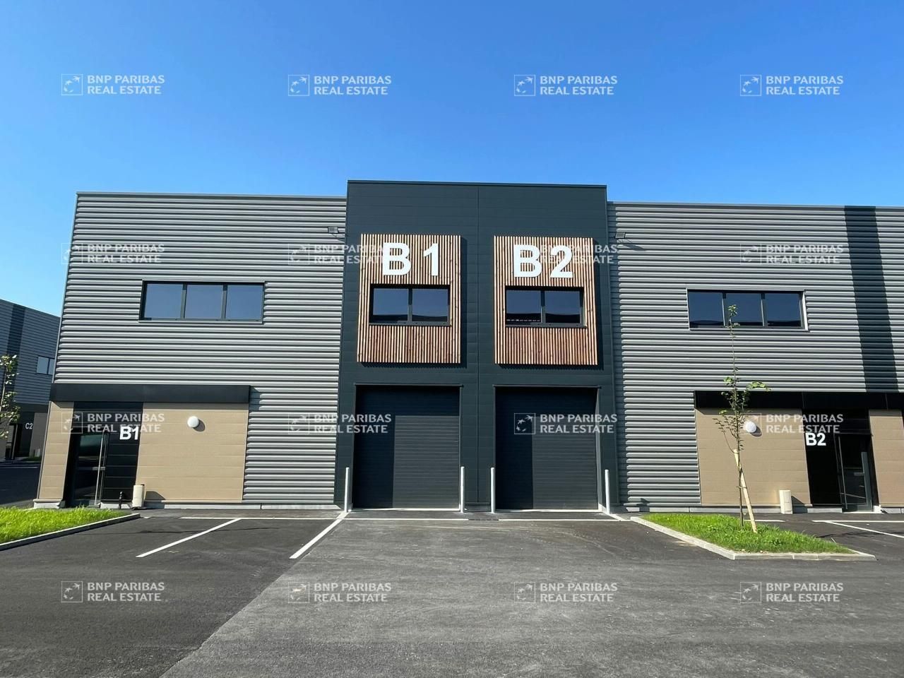 1002 m² pour ce activité en location à Sainghin-en-mélantois