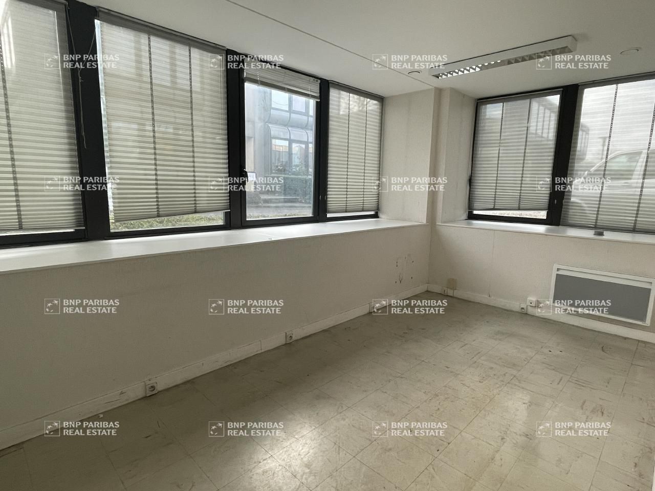 499 m² pour ce bureaux en location à Rennes 35700