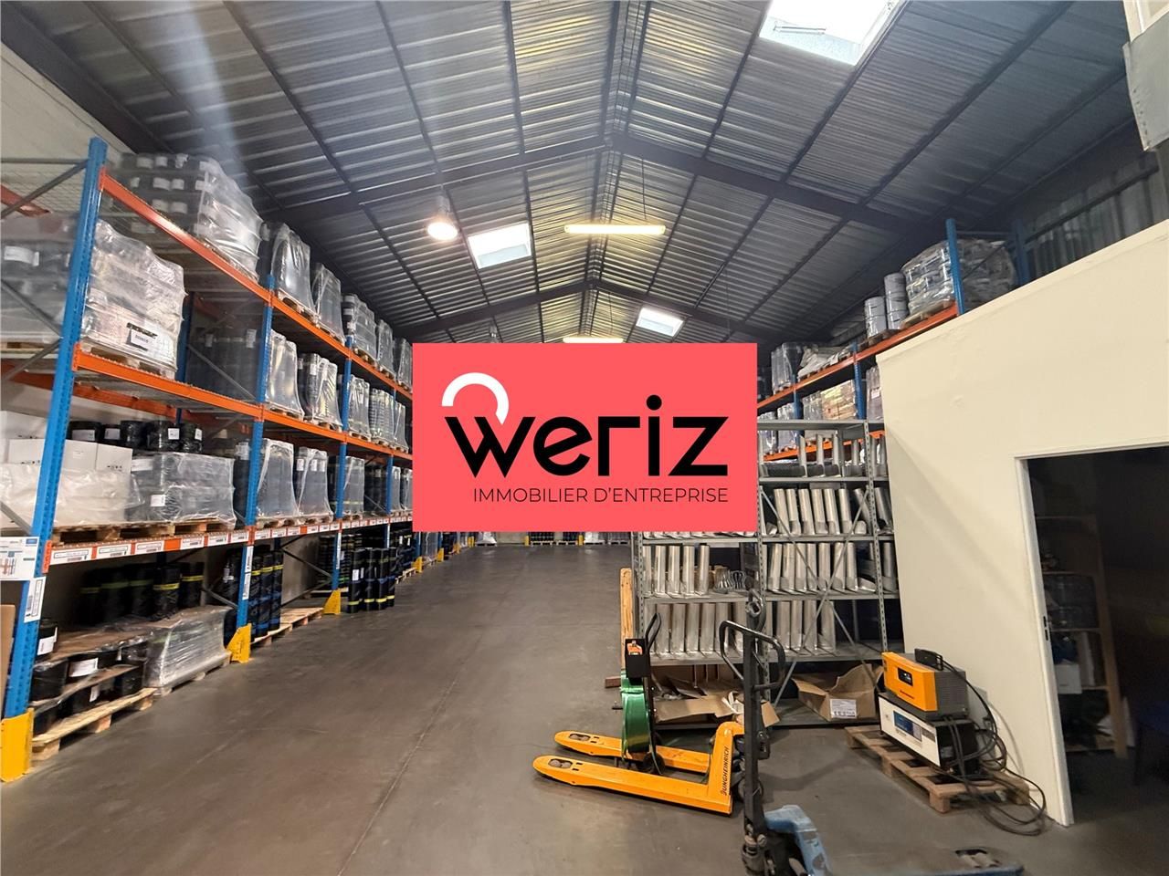 Situé dans le 15ème arrondissement, à proximité d