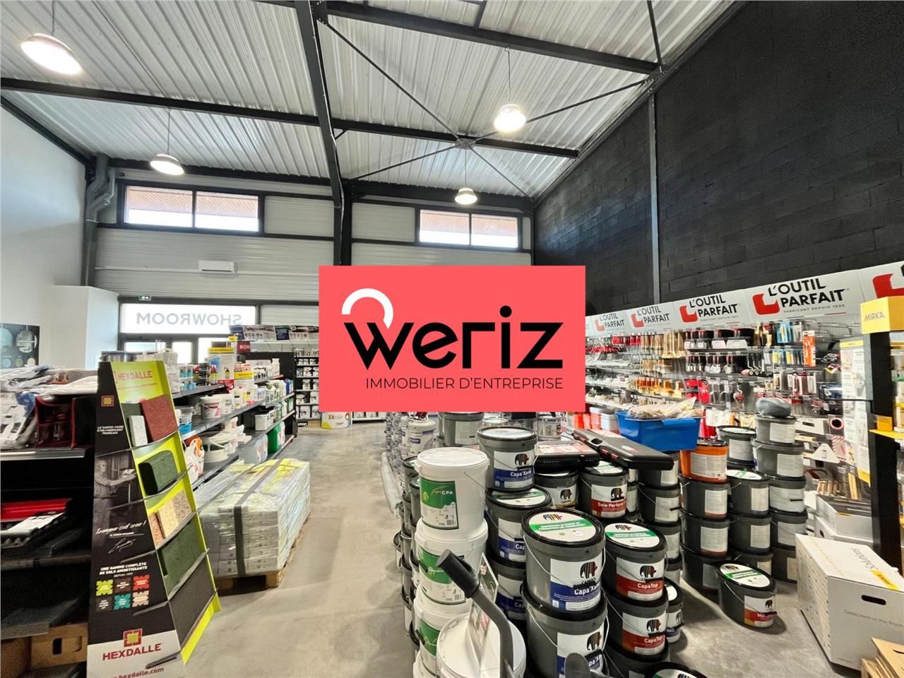 Situé dans la zone commerciale de Brignoles, à pr