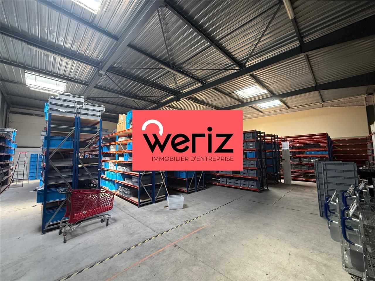 Situé dans la zone de Napollon, dans un environne