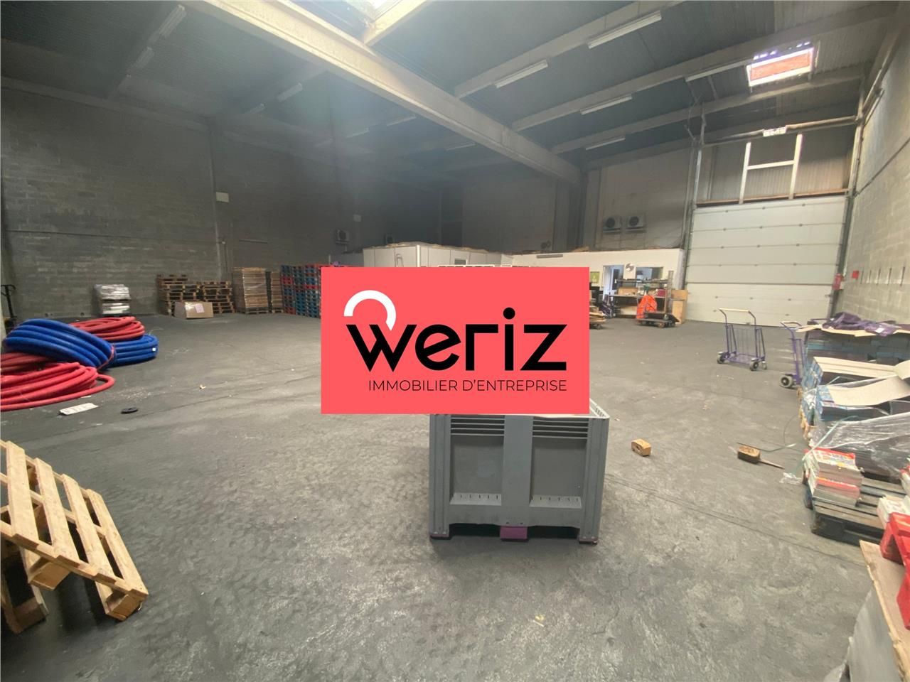 Situé en plein coeur de la ZI Estroublans Vitroll