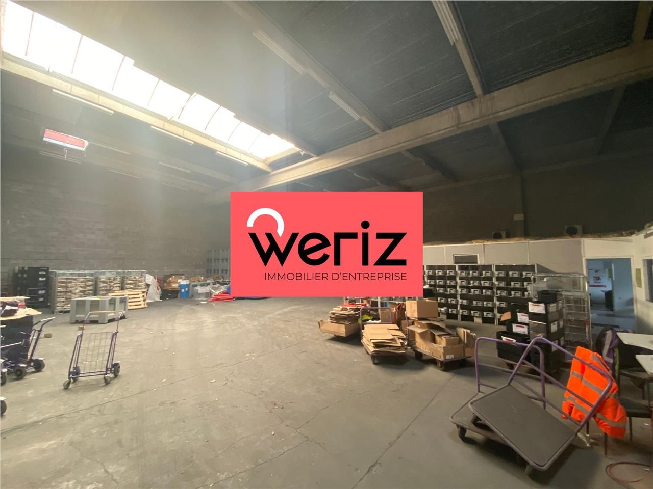 Situé en plein coeur de la ZI Estroublans Vitroll