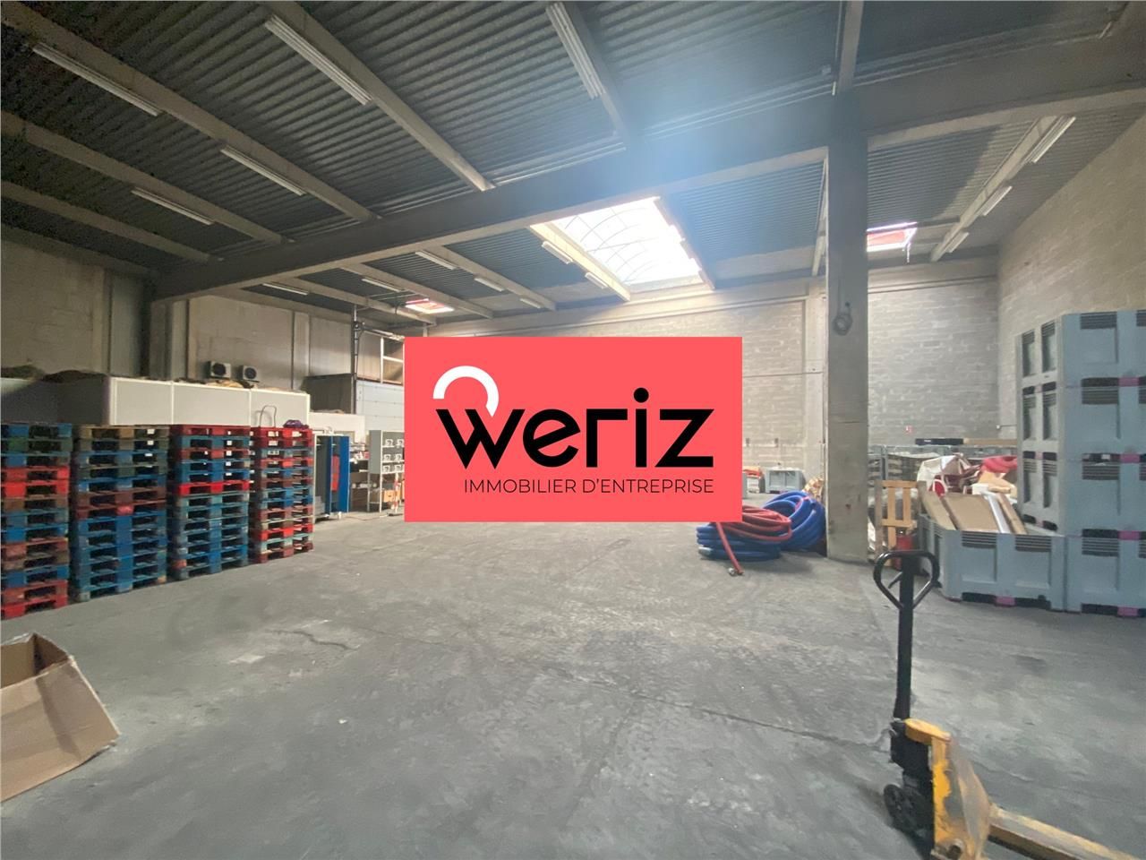 Situé en plein coeur de la ZI Estroublans Vitroll