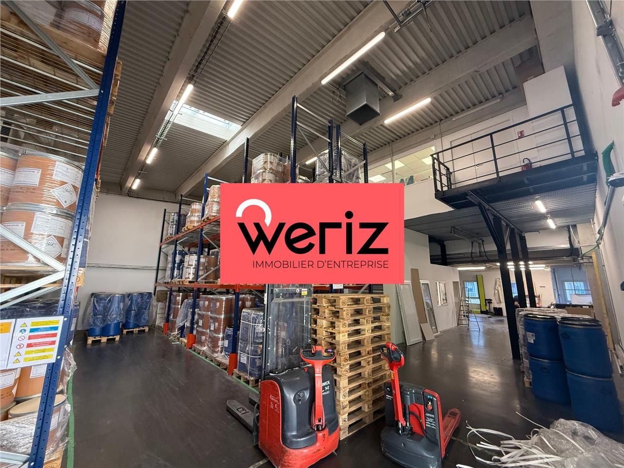 Situé dans la ZI ANJOLY, à proximité des axes aut