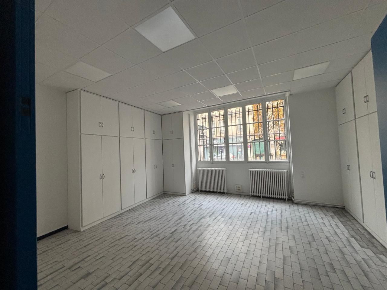 192 m² pour ce bureaux en location à Grenoble