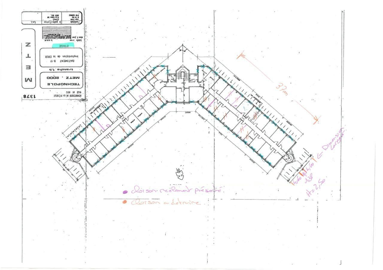 1800 m² pour ce bureaux en location à Metz