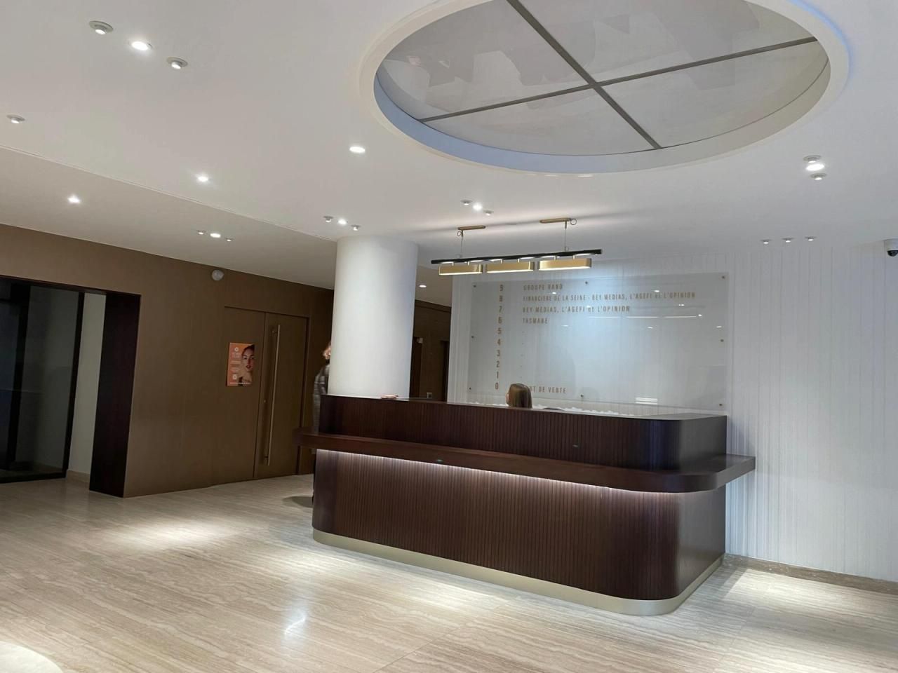 3391 m² pour ce bureaux en location à Paris