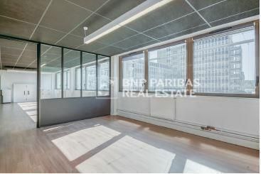 380 m² pour ce bureaux en location à Clichy