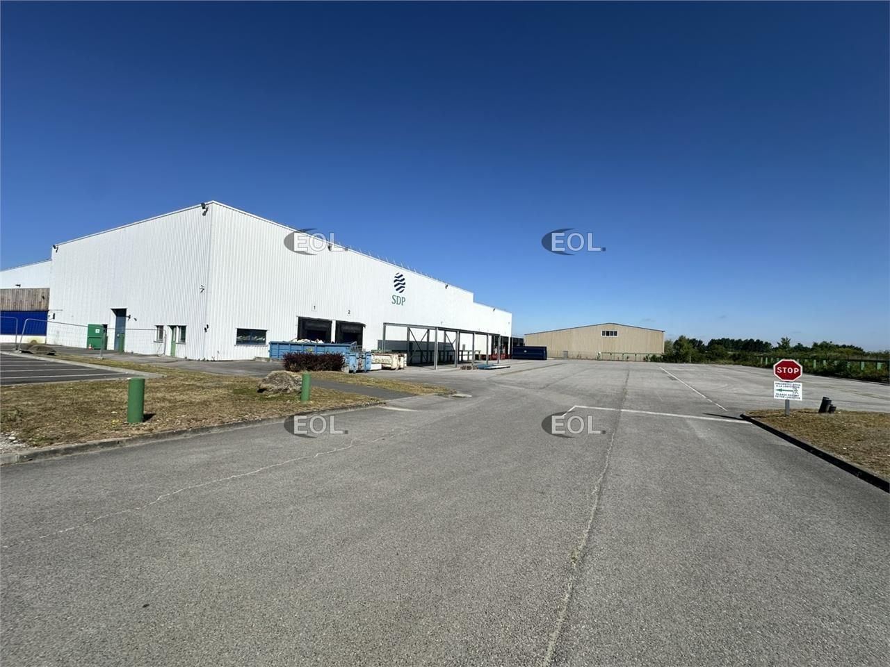 Vente Entrepôt 9732 m² non divisibles