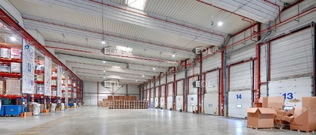 Location Entrepôt 17514 m² non divisibles